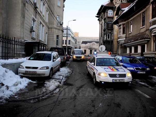 Imaginea articolului Poliţia Română: Între 300 şi 1.000 de persoane figurau că domiciliază la cinci adrese din Capitală