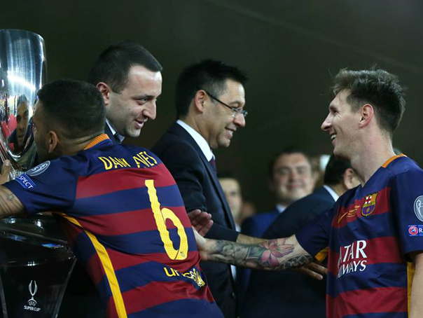 Imaginea articolului Ponta, despre meciul Supercupa Europei: Messi m-a ignorat. O să îmi ceară Gorghiu demisia - FOTO