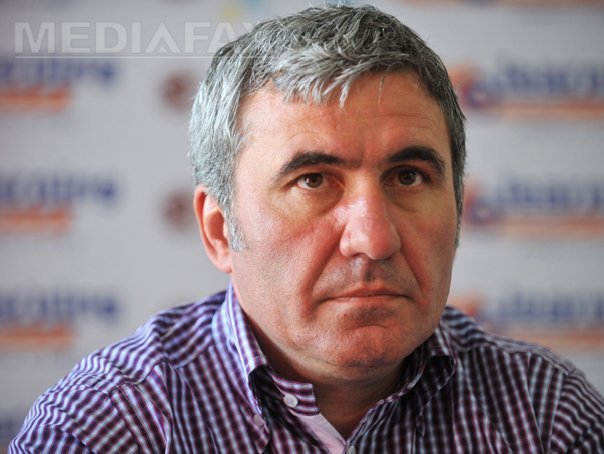 Imaginea articolului Gheorghe Hagi, suspendat două meciuri de Comisia de Disciplină a FRF