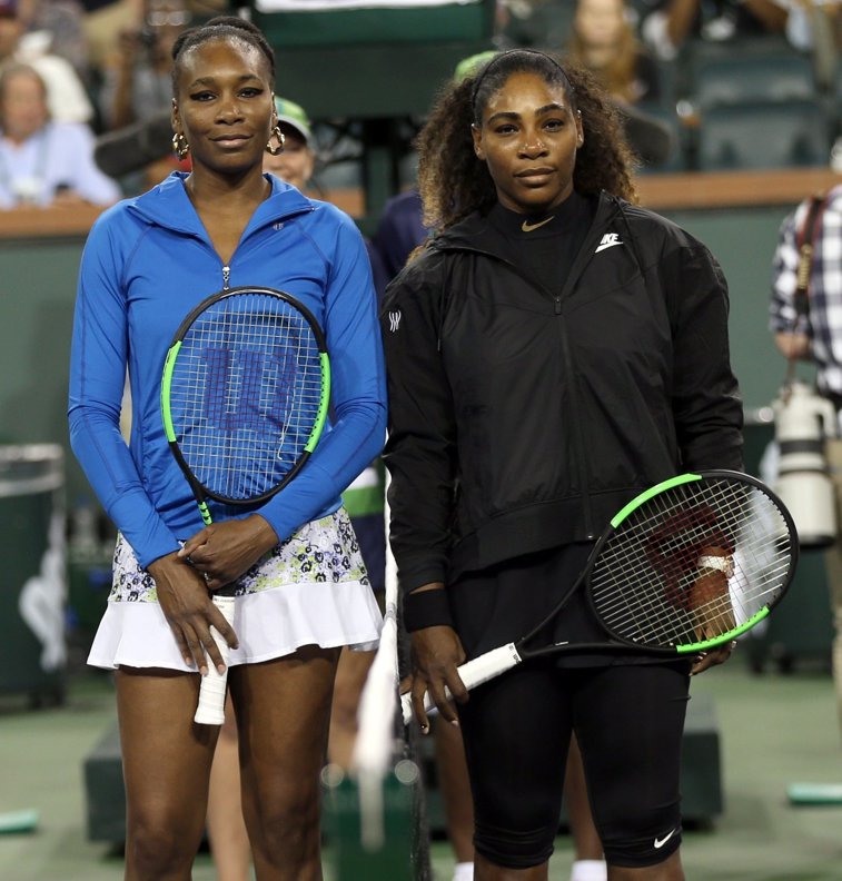 Imaginea articolului Serena Williams, învinsă de sora sa mai mare, a tras linie la capătul primului turneu WTA jucat după revenirea în circuit. Mouratouglou: A fost lentă, lucru care nu o caracterizează