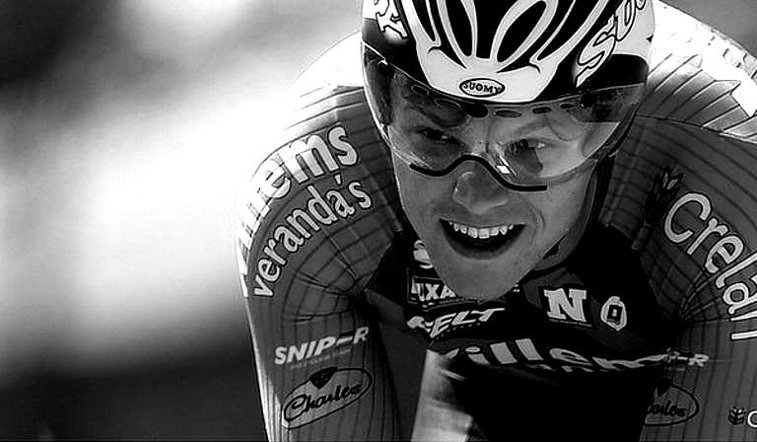 Imaginea articolului Tragedie în timpul cursei Paris-Roubaix. Ciclistul Michael Goolaerts a murit după ce a suferit un stop cardiac