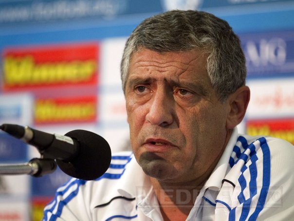 Imaginea articolului Antrenorul Greciei: Meciul cu România are un rol important în planul nostru de pregătire pentru Euro-2012