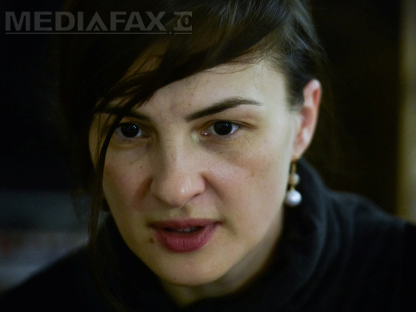 Imaginea articolului INTERVIU - Ioana Flora: Niciodată nu te opreşti ca actor; "aşteptarea" nu este un moment negativ