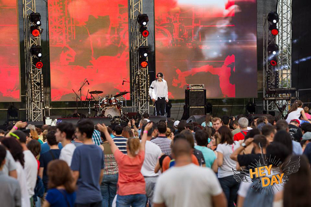 Imaginea articolului Peste 10.000 de oameni au participat la prima ediţie a festivalului HeyDay - VIDEO