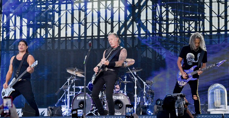 Imaginea articolului Metallica strânge fonduri pentru cei din spitale şi baruri
