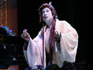 Regizorul spectacolului de kabuki 