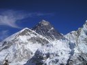 Imaginea articolului Două recorduri mondiale au fost înregistrate pe Muntele Everest