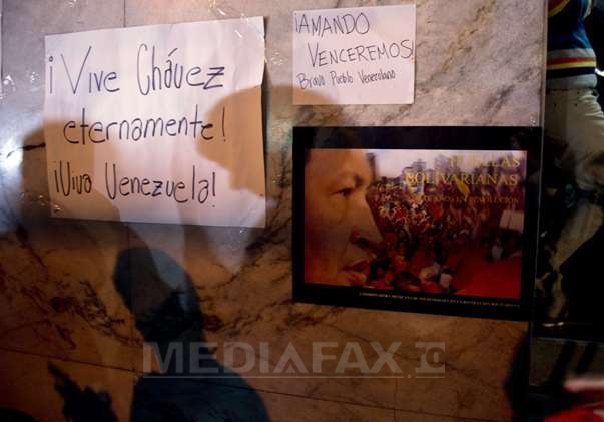 Imaginea articolului Aliaţii lui Hugo Chavez îi aduc omagii, în timp ce occidentalii văd în moartea sa "un nou început"
