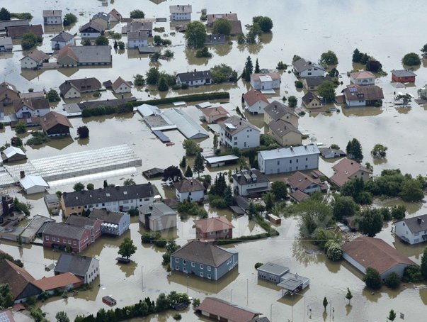 Imaginea articolului Situaţia rămâne tensionată în nord-estul Germaniei din cauza inundaţiilor