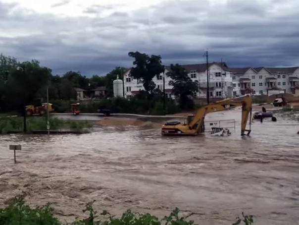 Imaginea articolului Trei morţi în urma inundaţiilor din statele americane Texas şi Oklahoma - VIDEO