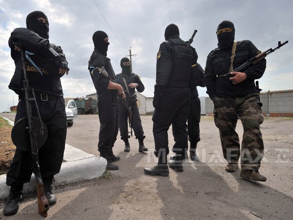 Imaginea articolului Autorităţile ucrainene acuză militanţii proruşi că au deschis focul asupra unei ambulanţe la Lugansk