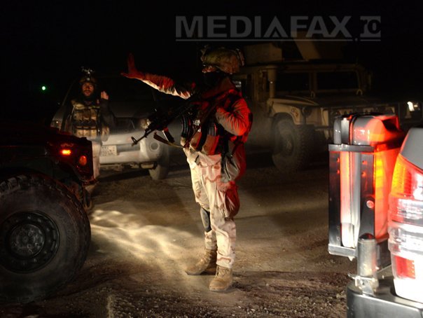 Imaginea articolului Tiruri şi explozii într-un cartier de lux din Kabul. Patru talibani au fost ucişi