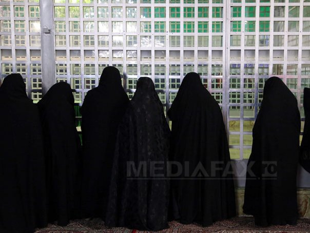 Imaginea articolului Cel puţin 12 femei din Melbourne au încercat să se alăture Statului Islamic