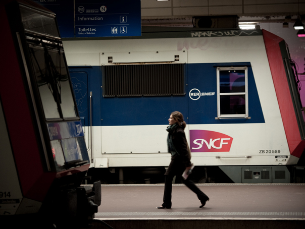 Imaginea articolului Program de monitorizare bagajele şi comportamentul suspect, în transportul feroviar din Franţa