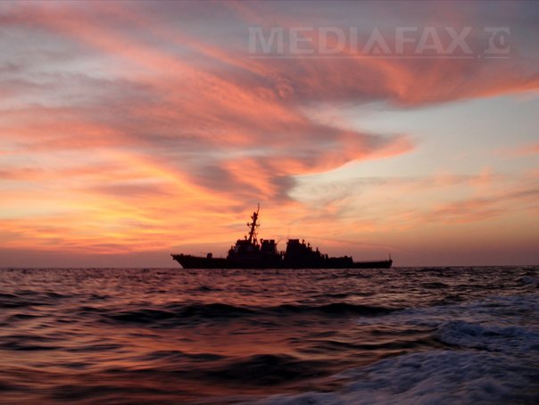 Imaginea articolului Iranul a reţinut zece marinari şi două nave ale Forţelor SUA, dar a dat asigurări că îi va elibera