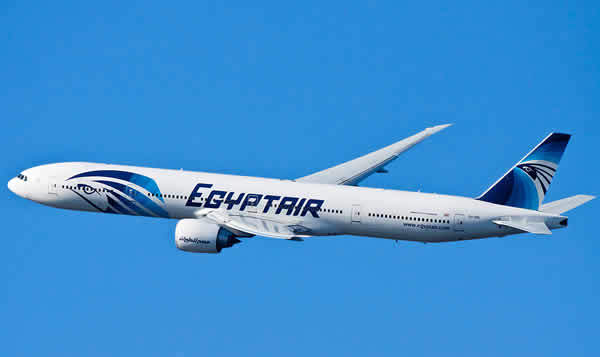 Imaginea articolului Avionul EgyptAir prăbuşit în Mediterană nu a făcut niciun viraj brusc înainte de dispariţie - oficial