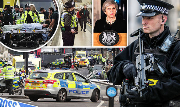 Imaginea articolului Autorul atacului de la Londra folosea PSEUDONIME. Numele pe care l-ar fi primit la naştere este Adrian Russell Ajao, însă presa vehiculează alt nume