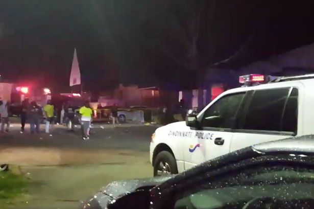 Imaginea articolului VIDEO ATAC ARMAT într-un club din Cincinnati: Cel putin o persoană a fost ucisă, iar alte 14 au fost rănite 