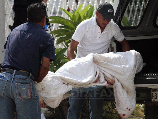 Imaginea articolului Mexic: Cel puţin 26 de morţi în urma unei dispute armate între două carteluri de droguri rivale 