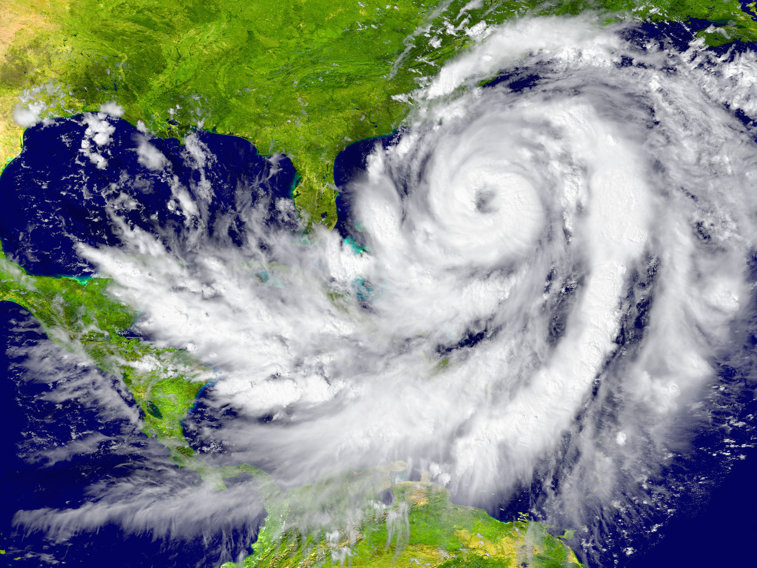 Imaginea articolului Uraganul Jose, care ameninţa insulele din Marea Caraibelor, scade în intensitate