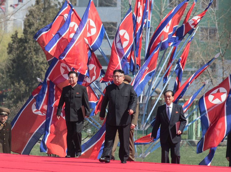 Imaginea articolului Ce ascund declaraţiile de război ale Coreei de Nord. CIA: "Kim Jong Un nu e un maniac nebun"