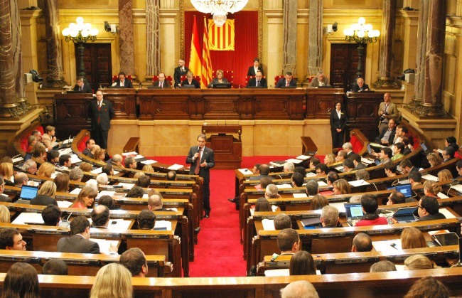 Imaginea articolului Parlamentul Cataloniei votează un nou candidat la funcţia de premier