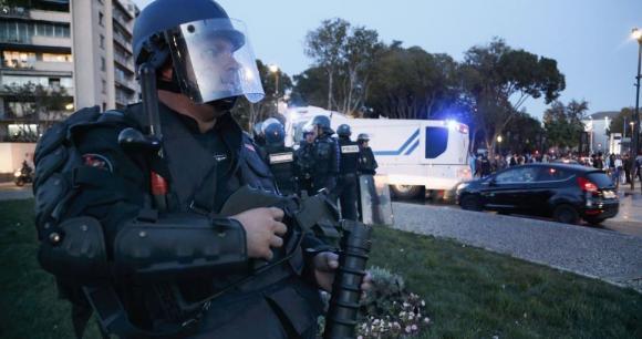 Imaginea articolului Un bărbat a încercat să intre cu maşina într-un grup de militari în sud-estul Franţei