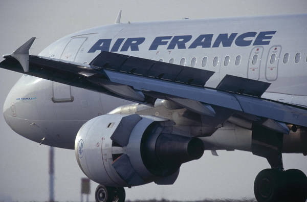 Imaginea articolului Air France a anulat sute de zboruri din cauza grevei personalului