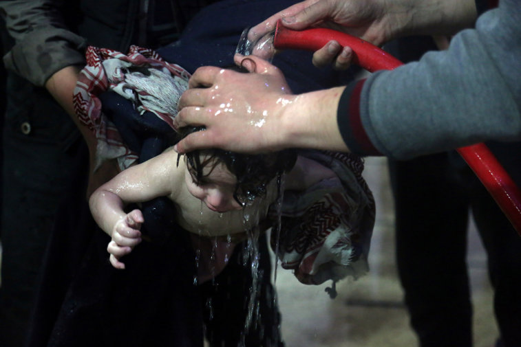 Imaginea articolului  Atacul chimic din Siria | Organizaţia Mondială a Sănătăţii: Aproximativ 500 de persoane au fost afectate