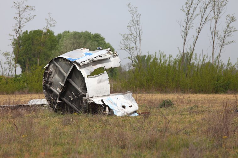 Imaginea articolului Mai multe persoane au murit după ce un avion de mici dimensiuni s-a prăbuşit în Spania