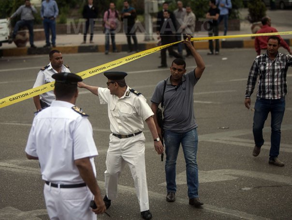 Imaginea articolului Doi ofiţeri de poliţie au murit în urma unei explozii la Cairo