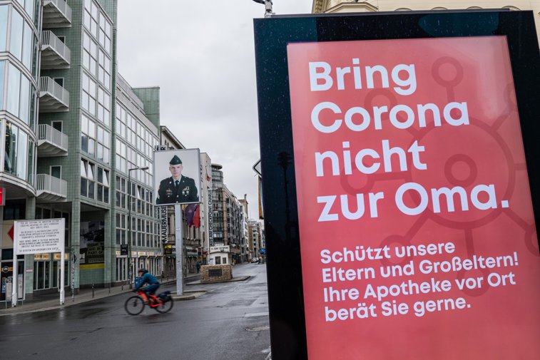 Imaginea articolului Un land german este în stare de şoc. Ministrul care s-a sinucis după ce nu a mai făcut faţă situaţiei provocate de coronavirus