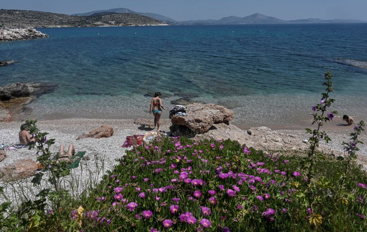 Imaginea articolului Grecia a anunţat de când aşteaptă turiştii pe insule. Care este planul în trei etape de redeschidere a turismului 