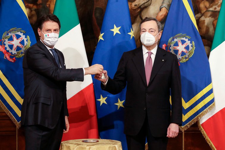 Imaginea articolului VIDEO Mario Draghi, noul premier al Italiei. Fostul şef al Băncii Centrale Europene a depus jurământul 