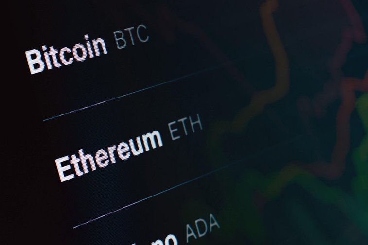 Imaginea articolului Ce s-a întâmplat cu Bitcoin şi Ethereum la trei zile după ce China a declarat tranzacţiile ilegale