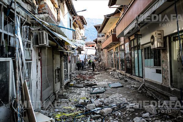 Imaginea articolului Turcia:Cel puţin 98 de persoane, arestate pentru furturi sau înşelăciuni asupra victimelor seismului