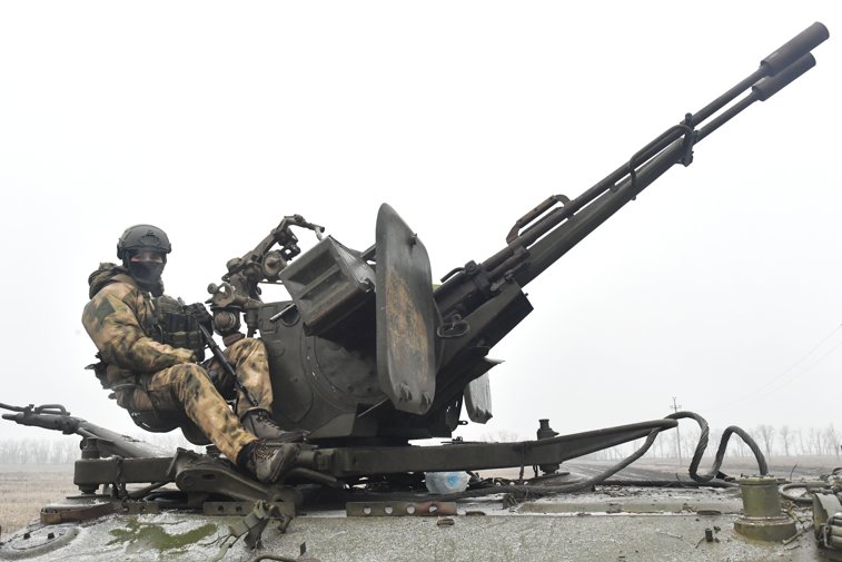 Imaginea articolului Apărarea ucraineană rezistă. Peste 1.000 de rachete şi drone ruseşti, doborâte în ultimele cinci luni. Şeful Forţelor Aeriene cere mai multe arme moderne
