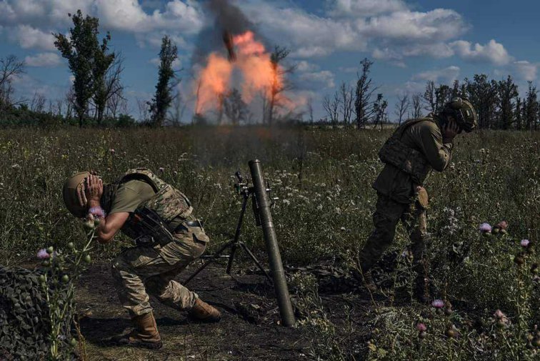 Imaginea articolului Războiul din Ucraina, ziua 598. Rusia desfăşoară cea mai importantă ofensivă a sa din ultimele luni / SUA au afirmat că Coreea de Nord a livrat Rusiei peste 1.000 de containere cu echipamente militare şi muniţii pentru războiul din Ucraina