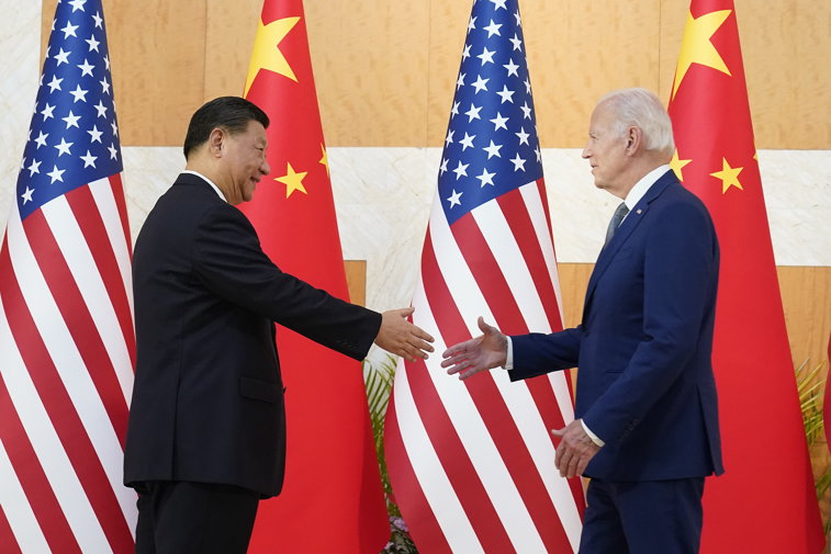 Imaginea articolului Biden se va întâlni miercuri cu Xi. Liderii celor două superputeri ale lumii speră prin diplomaţie să reducă tensiunile dintre ţările lor