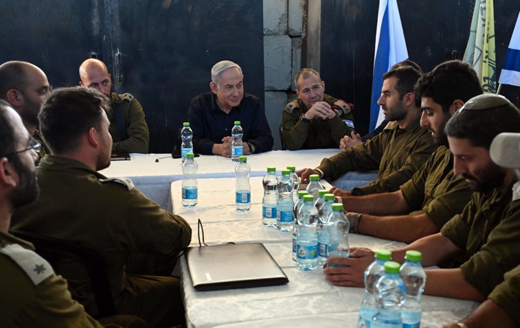 Imaginea articolului Războiul Israel-Hamas. Un acord pentru încetarea focului dintre Hamas şi armata israeliană a fost semnat. Cât va dura armistiţiul