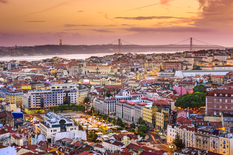 Imaginea articolului Lisabona revine la restricţiile de weekend din cauza Covid-19