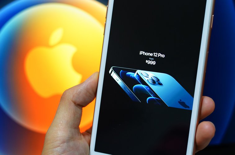Imaginea articolului Lansarea noului iPhone: Platformele video din China au întrerupt fără nicio explicaţie stream-ul