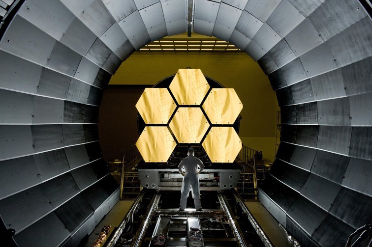 Imaginea articolului Cel mai mare şi avansat telescop al lumii, James Webb, este gata după trei decenii de muncă