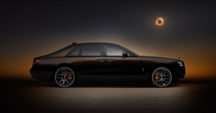Imaginea articolului Cum să devii tu o eclipsa de soare cu stil: Rolls-Royce lansează o maşină unică pentru evenimentul astronomic al anului