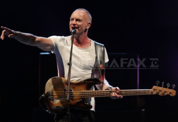 Imaginea articolului Sting şi-a adus hiturile la Bucureşti, în formula "Back to Bass"