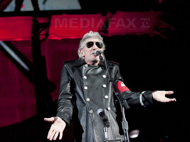 Imaginea articolului Show-ul "The Wall": Roger Waters a ajuns în România cu câteva ore înainte de concert