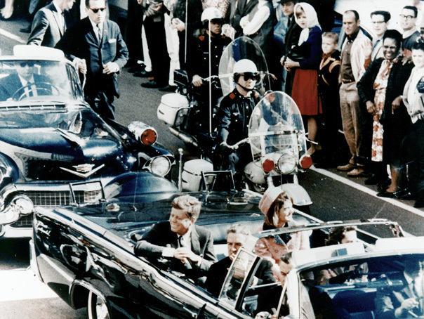 Imaginea articolului Cele mai mari mistere ale istoriei: de la asasinarea lui JFK la Triunghiul Bermudelor