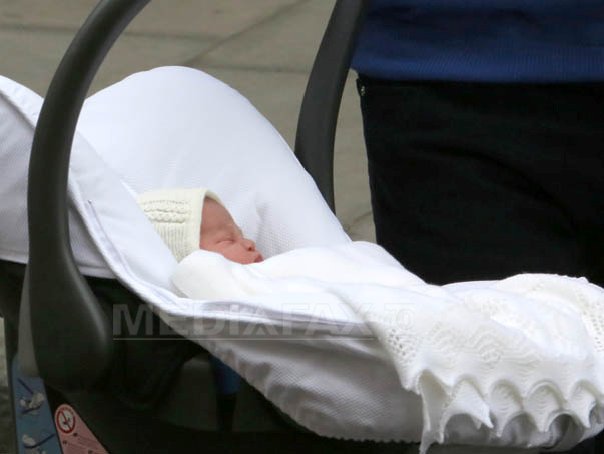 Imaginea articolului Teorii ale conspiraţiei despre prinţesa de Cambridge: S-a născut, de fapt, cu câteva zile mai devreme; a fost folosită o mamă surogat
