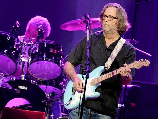 Imaginea articolului Povestea dramatică a fratelui lui Eric Clapton: Medicii i-au spus că mai are de trăit între trei şi şase luni din pricina dependenţei de droguri. Celebrul chitarist nu l-a ajutat până acum deşi deţine un centru de reabilitare - FOTO