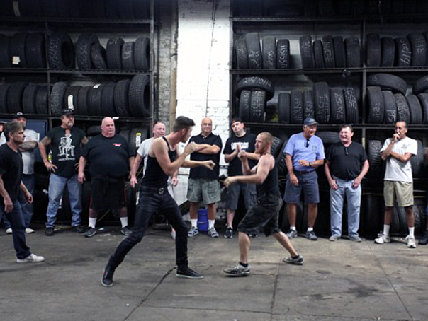 Imaginea articolului "Fight Club" în viaţa reală: Un fost mafiot american organizează lupte inspirate de celebrul film - FOTO, VIDEO